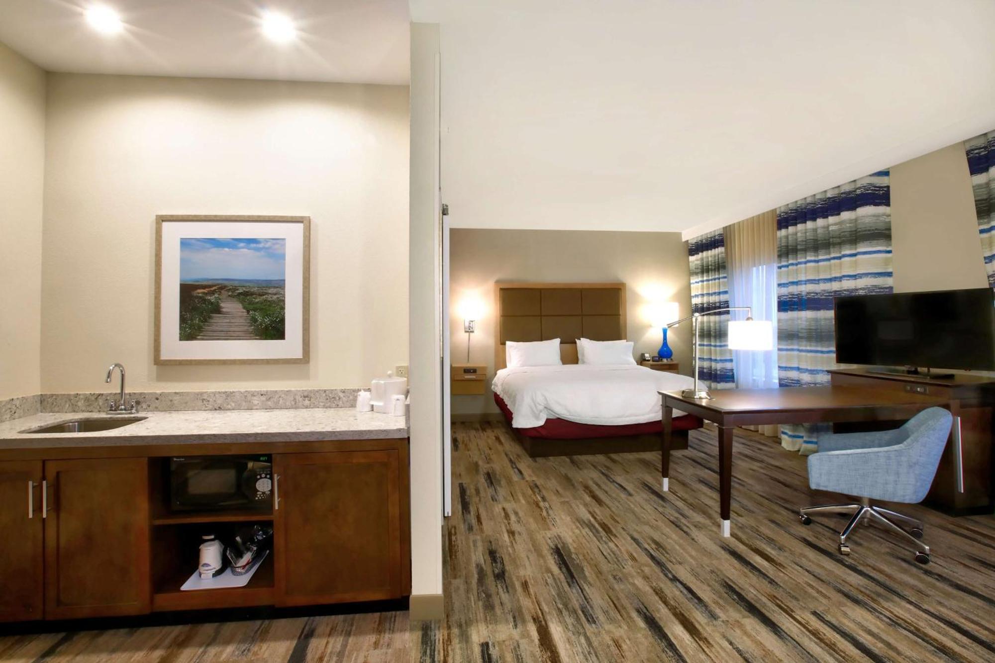 Hampton Inn & Suites By Hilton Baltimore/Aberdeen, Md Bagian luar foto